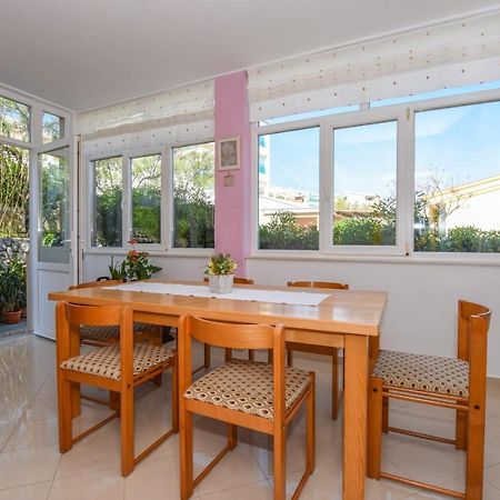 Apartmani Marija Ljubica Pag Town Exteriör bild