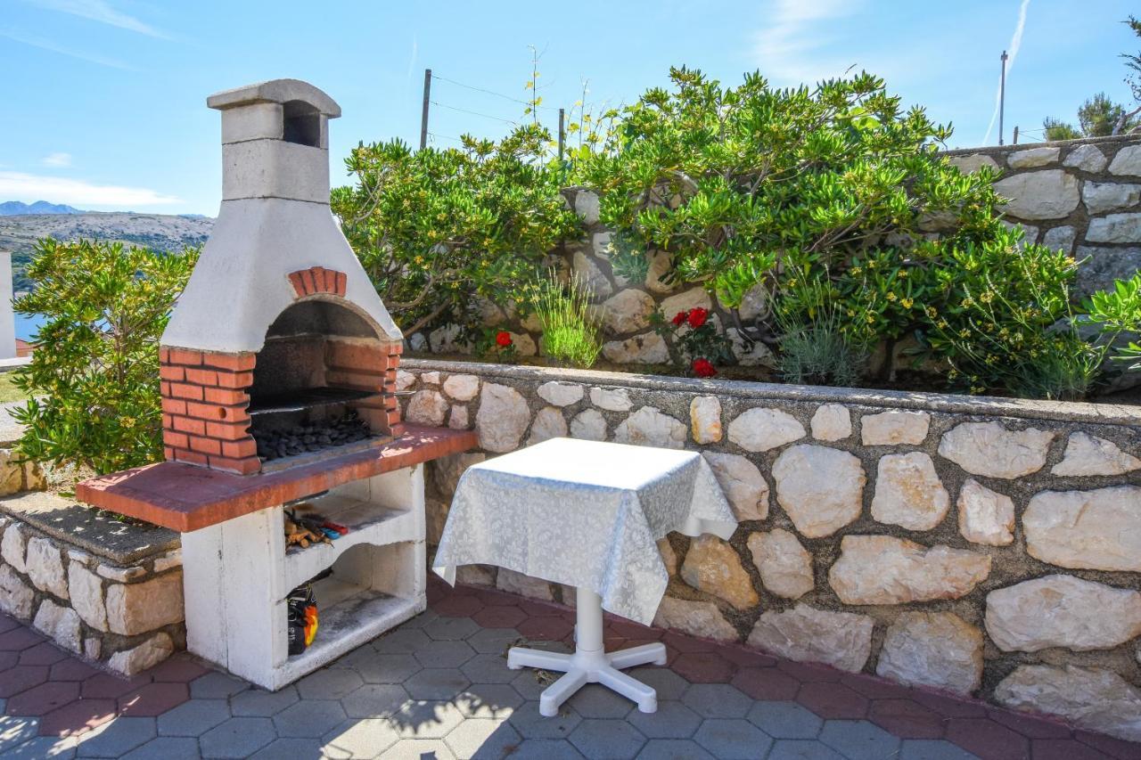 Apartmani Marija Ljubica Pag Town Exteriör bild