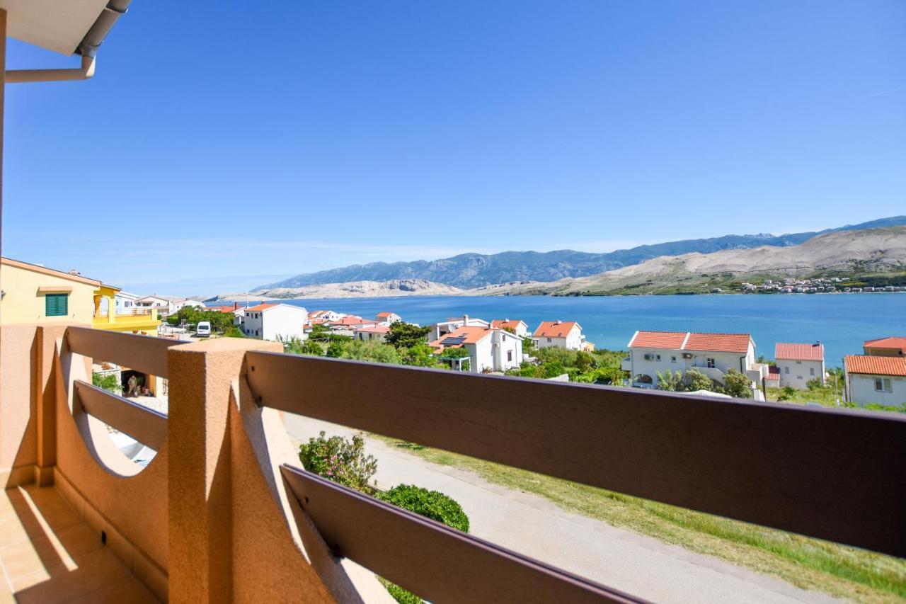 Apartmani Marija Ljubica Pag Town Exteriör bild